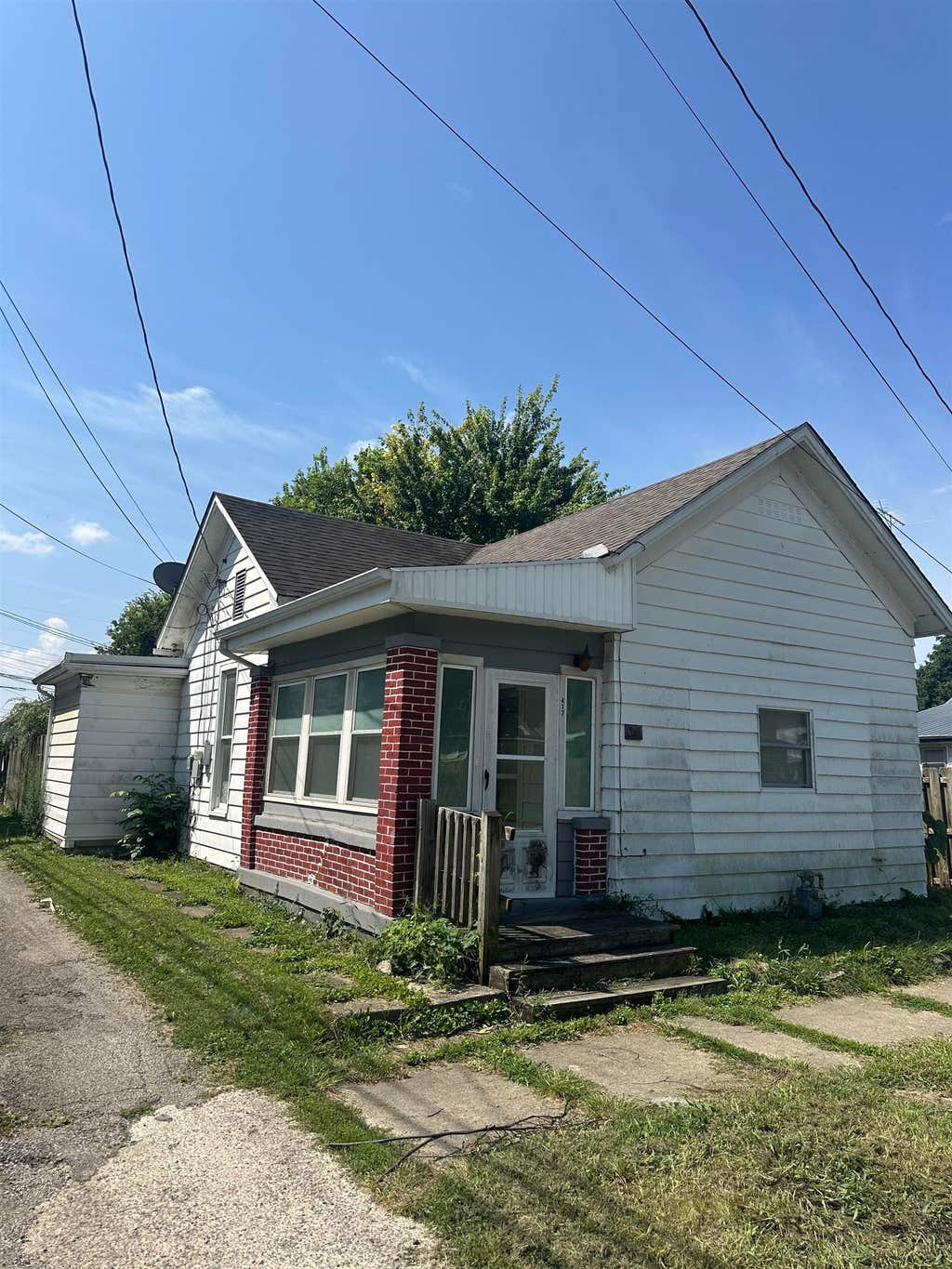 9th St, Connersville, IN 47331 #1