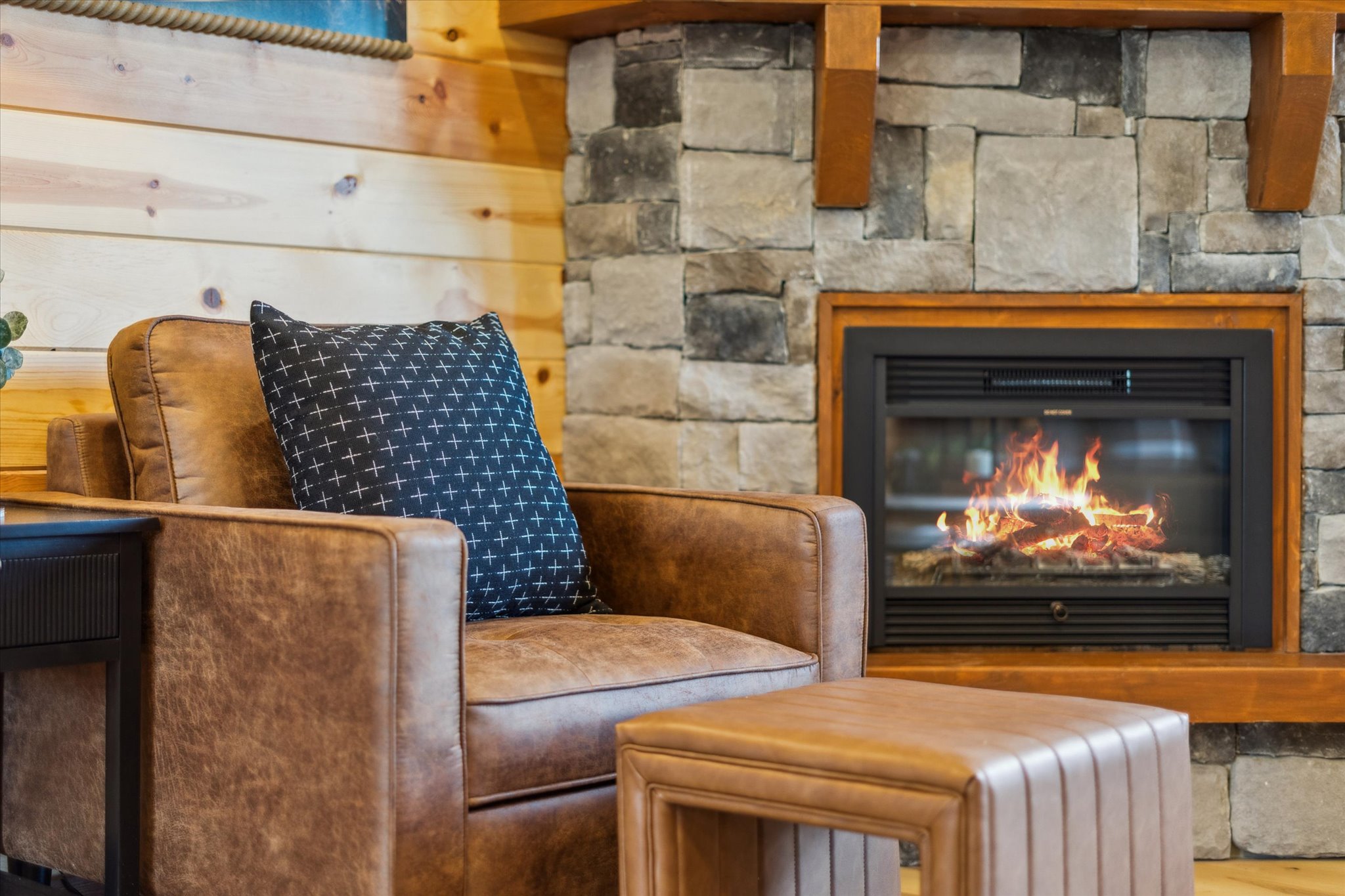 Sevierville, Tennessee, 37876, United States, 8 Bedrooms Bedrooms, ,9 BathroomsBathrooms,Residential,For Sale,1981124