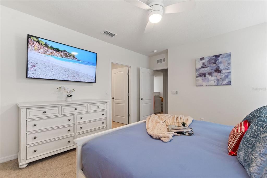 Davenport, Florida, 33837, United States, 7 Bedrooms Bedrooms, ,6 BathroomsBathrooms,Residential,For Sale,1883075