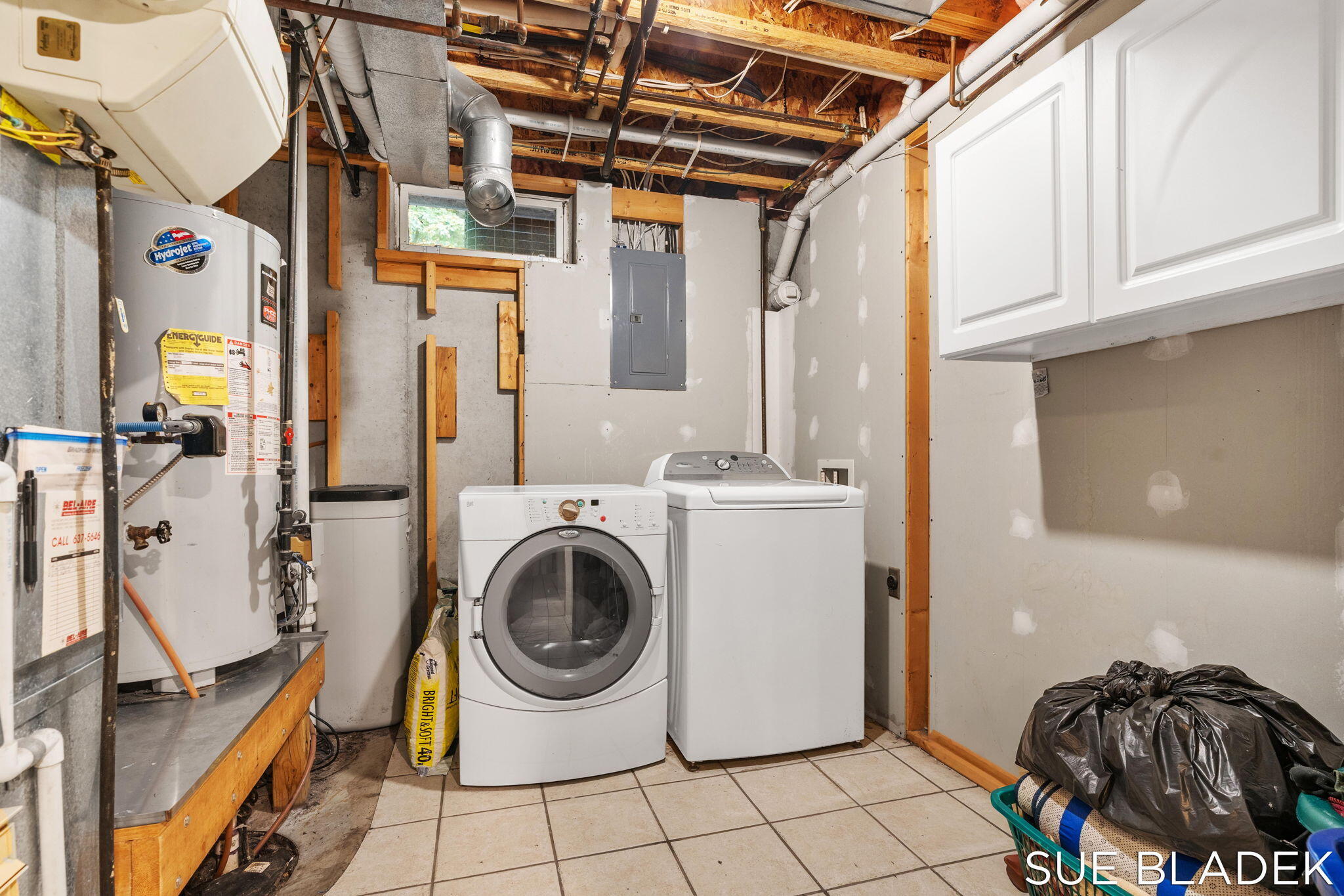 Fennville, Michigan, 49408, United States, 4 Bedrooms Bedrooms, ,4 BathroomsBathrooms,Residential,For Sale,1966449