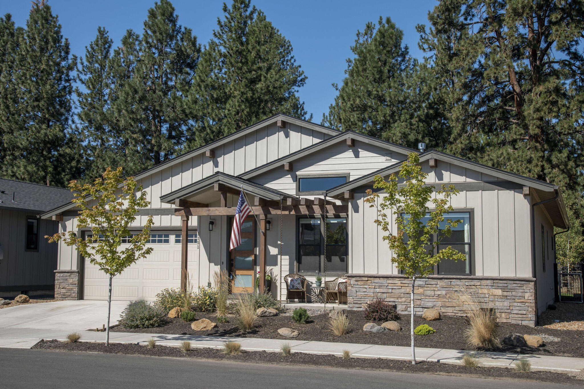 Sisters, Oregon, 97759, United States, 3 Bedrooms Bedrooms, ,2 BathroomsBathrooms,Residential,For Sale,1738926