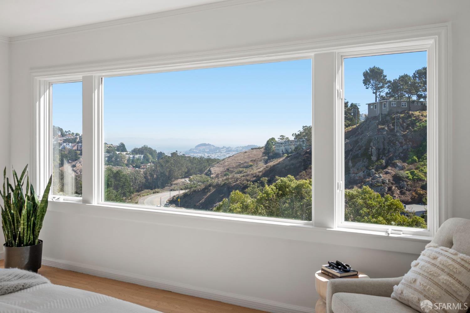 San Francisco, California, 94127, United States, 3 Bedrooms Bedrooms, ,4 BathroomsBathrooms,Residential,For Sale,1961559