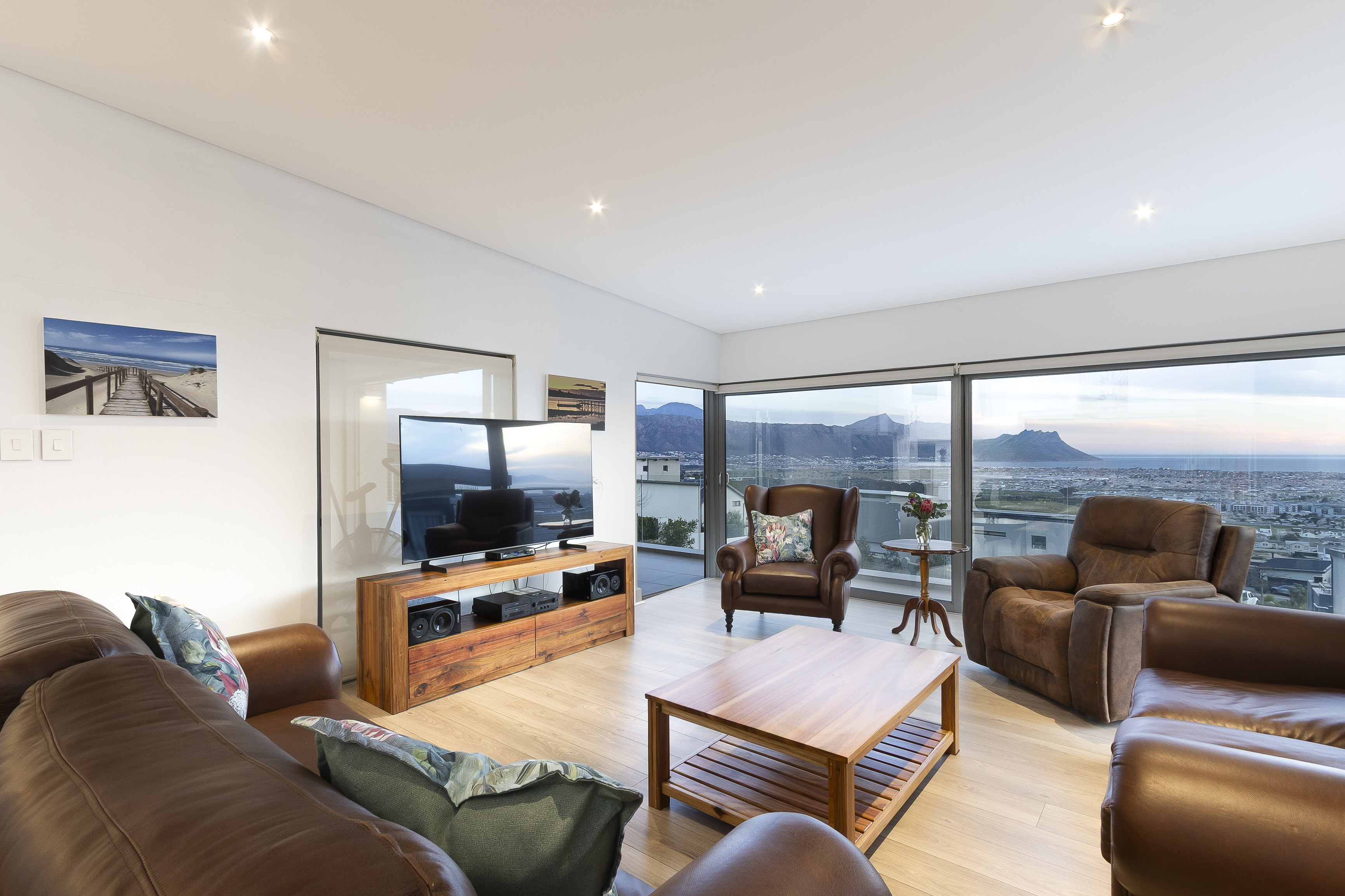  36 Satara Street, Denneguer - 物件實景