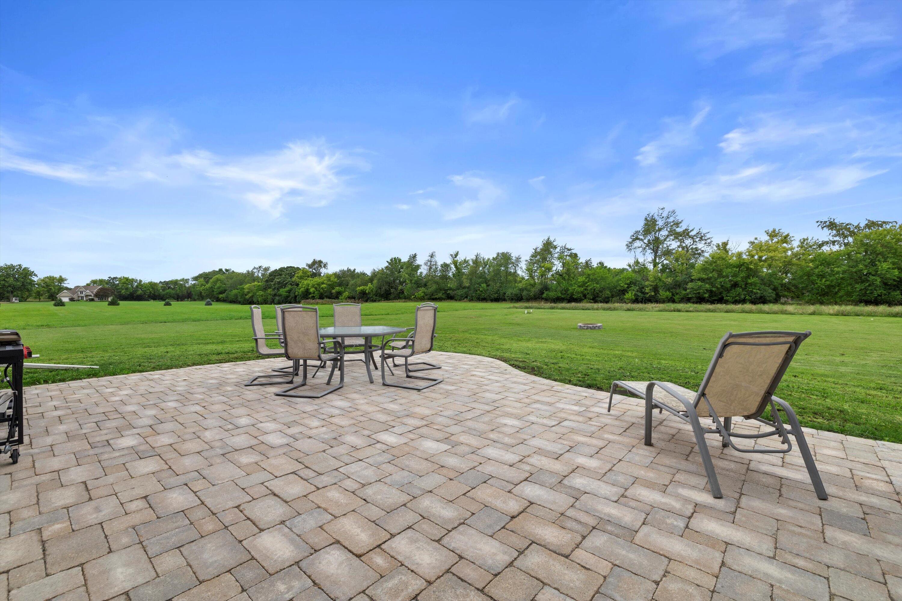 Bloomfield, Wisconsin, 53147, United States, 5 Bedrooms Bedrooms, ,3 BathroomsBathrooms,Residential,For Sale,1921596