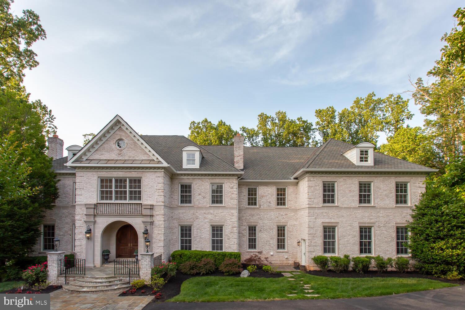 Mclean, Virginia, 22102, United States, 7 Bedrooms Bedrooms, ,10 BathroomsBathrooms,Residential,For Sale,1842537