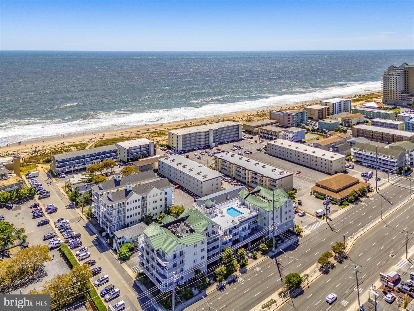 Ocean City, Maryland, 21842, United States, 3 Bedrooms Bedrooms, ,2 BathroomsBathrooms,Residential,For Sale,1947953