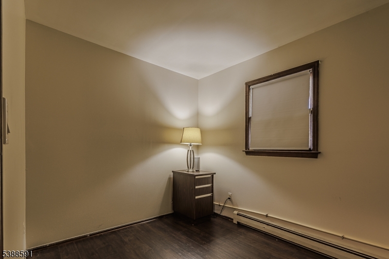 Plainfield City, New Jersey, 07060, United States, 4 Bedrooms Bedrooms, ,2 BathroomsBathrooms,Residential,For Sale,1961525