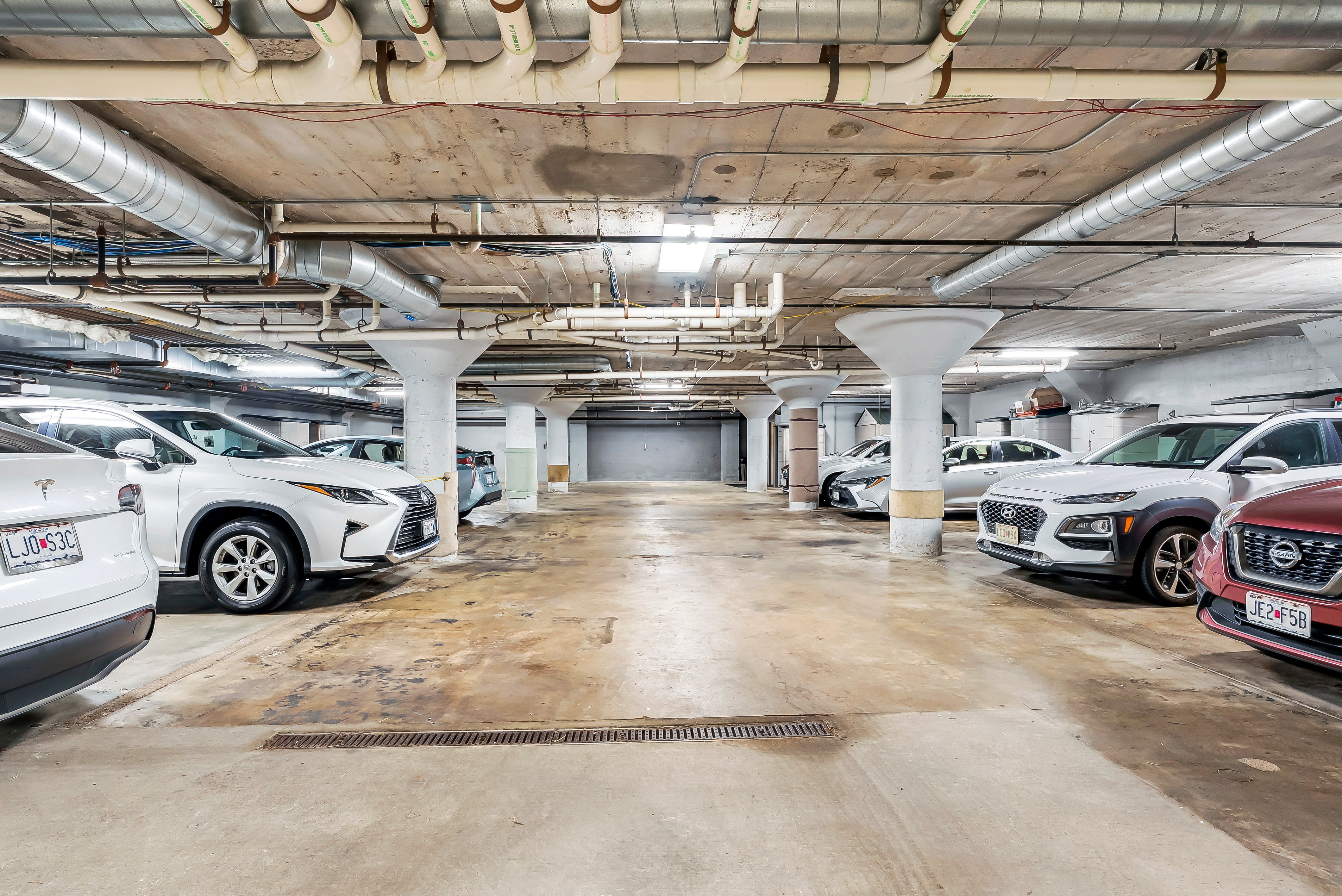  Experience sophisticated urban living at the Maison Lofts - 物件實景