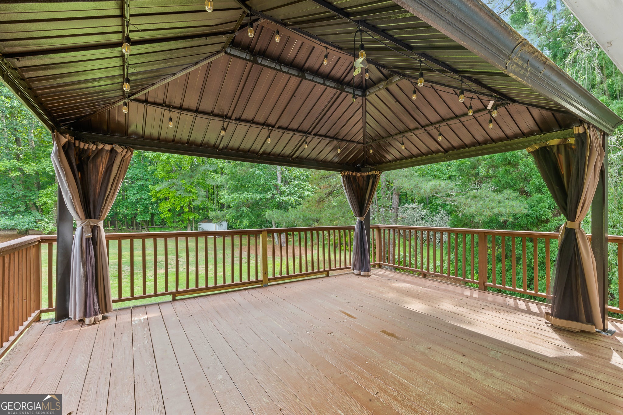 Tyrone, Georgia, 30290, United States, 3 Bedrooms Bedrooms, ,4 BathroomsBathrooms,Residential,For Sale,1931244