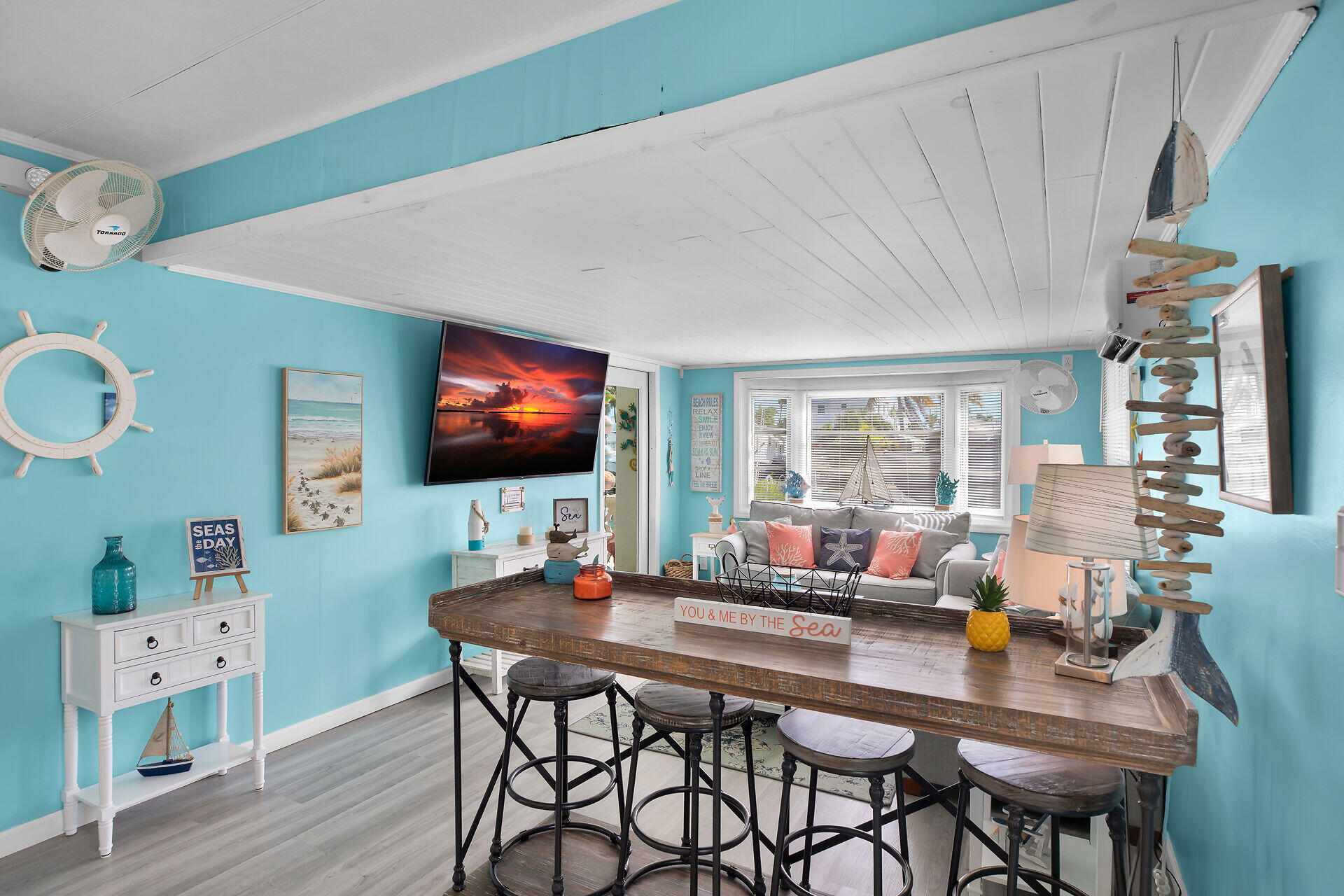 MARATHON, Florida, 33050, United States, 2 Bedrooms Bedrooms, ,2 BathroomsBathrooms,Residential,For Sale,1903685