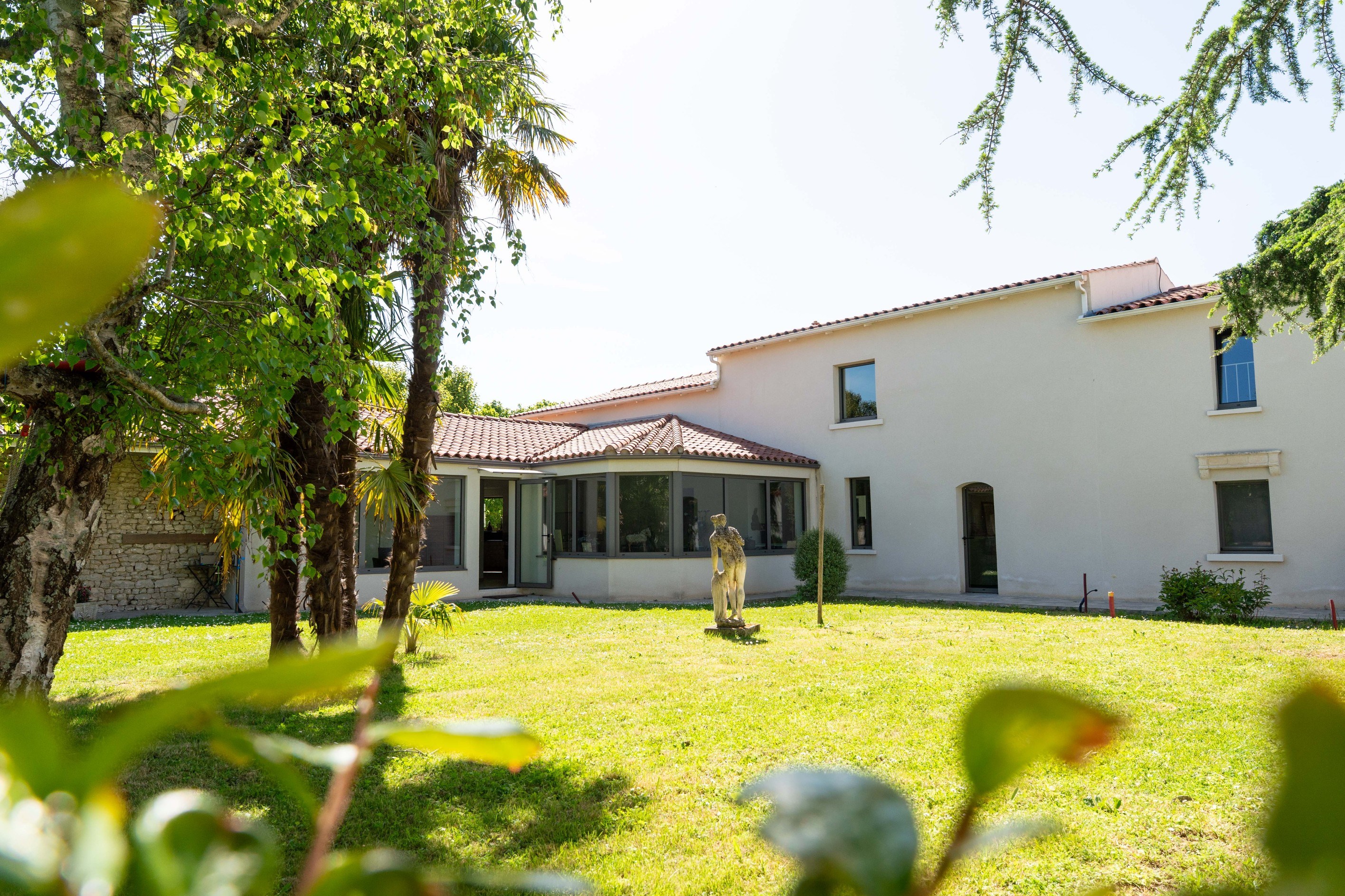  A Unique Opportunity on the Market – High-End Features, Swimming Pool & Prime S… - 物件實景