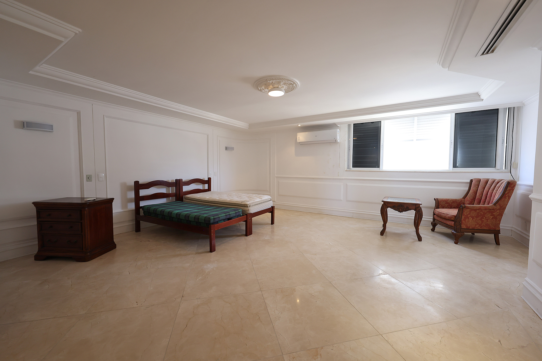  Triplex penthouse with oceanfront views on Avenida Atlântica - 物件實景