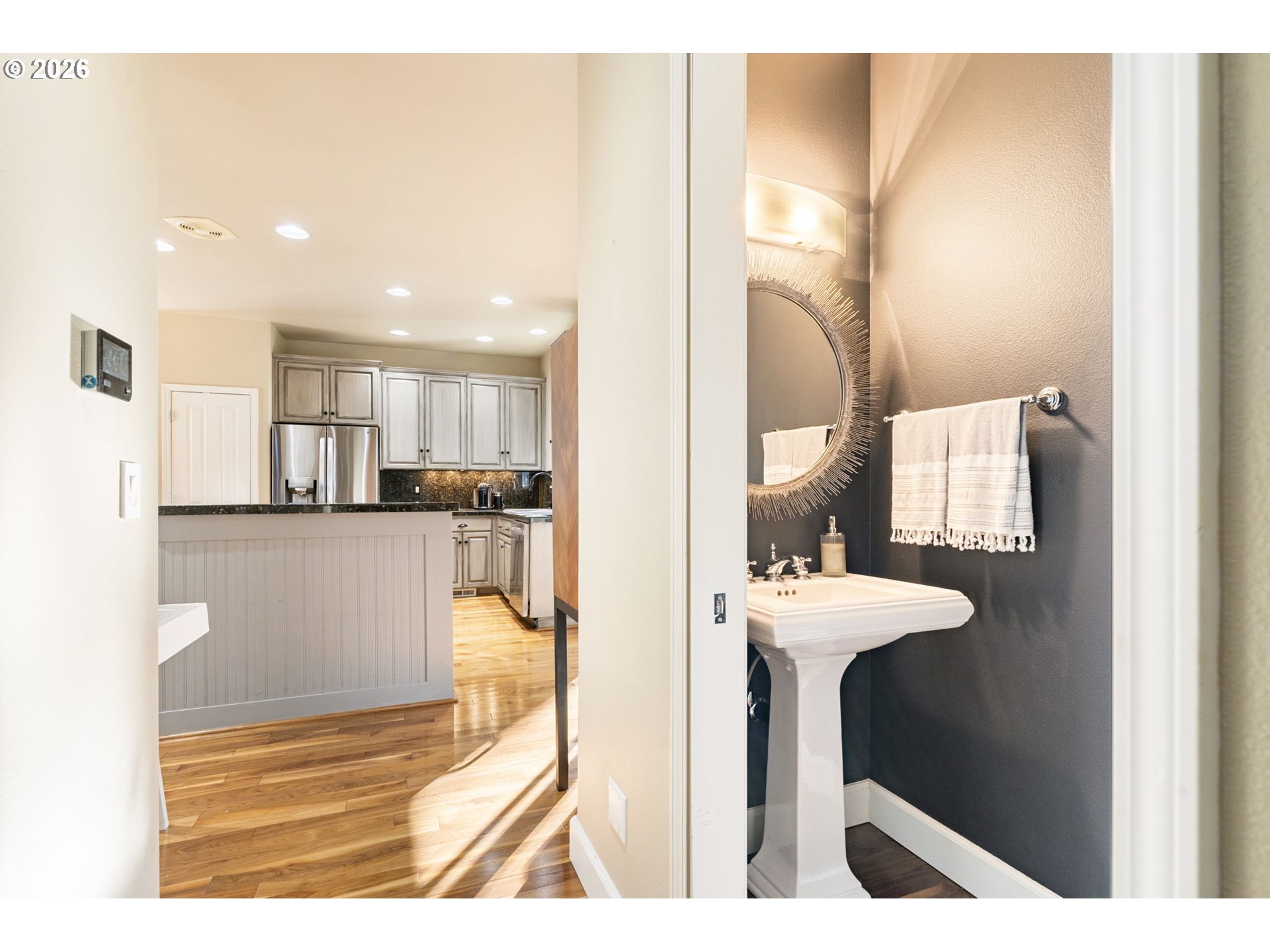 Portland, Oregon, 97229, United States, 2 Bedrooms Bedrooms, ,2 BathroomsBathrooms,Residential,For Sale,2016039