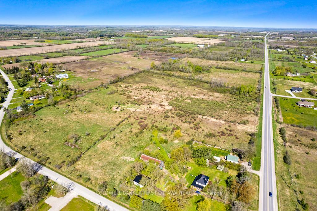 TAY VALLEY, Ontario, K7H 3C9, CA, ,Residential,For Sale,1865372