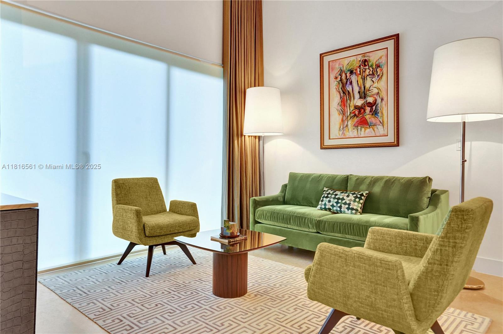 Aventura, Florida, 33180, United States, 2 Bedrooms Bedrooms, ,2 BathroomsBathrooms,Residential,For Sale,1848043