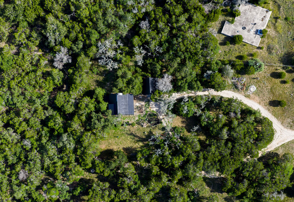 Wimberley, Texas, 78676, United States, 2 Bedrooms Bedrooms, ,2 BathroomsBathrooms,Residential,For Sale,1942649