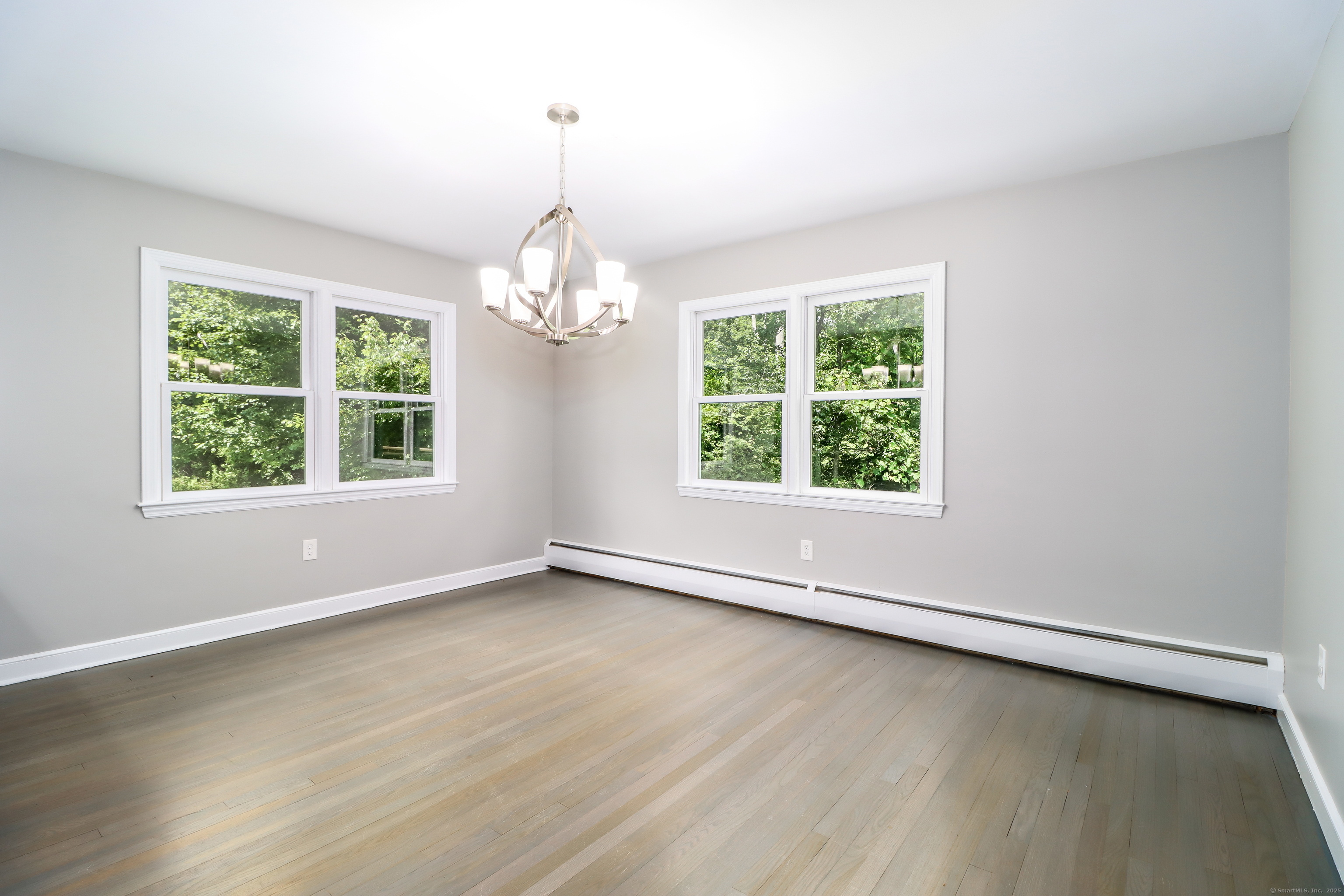 Redding, Connecticut, 06896, United States, 5 Bedrooms Bedrooms, ,3 BathroomsBathrooms,Residential,For Sale,1875500