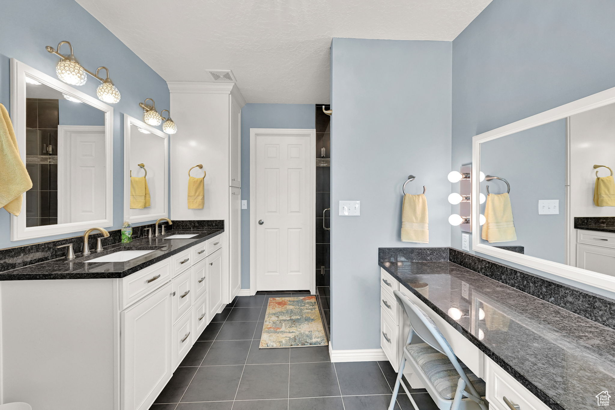Farr West, Utah, 84404, United States, 4 Bedrooms Bedrooms, ,3 BathroomsBathrooms,Residential,For Sale,1865277