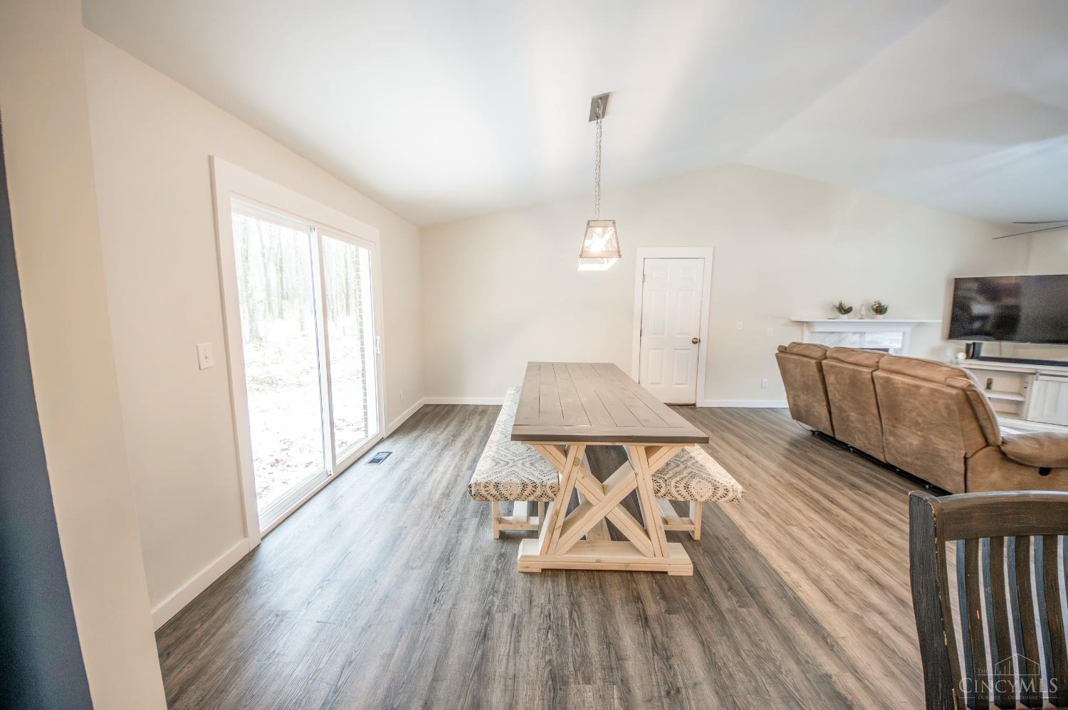 Goshen, Ohio, 45122, United States, 3 Bedrooms Bedrooms, ,3 BathroomsBathrooms,Residential,For Sale,1992165