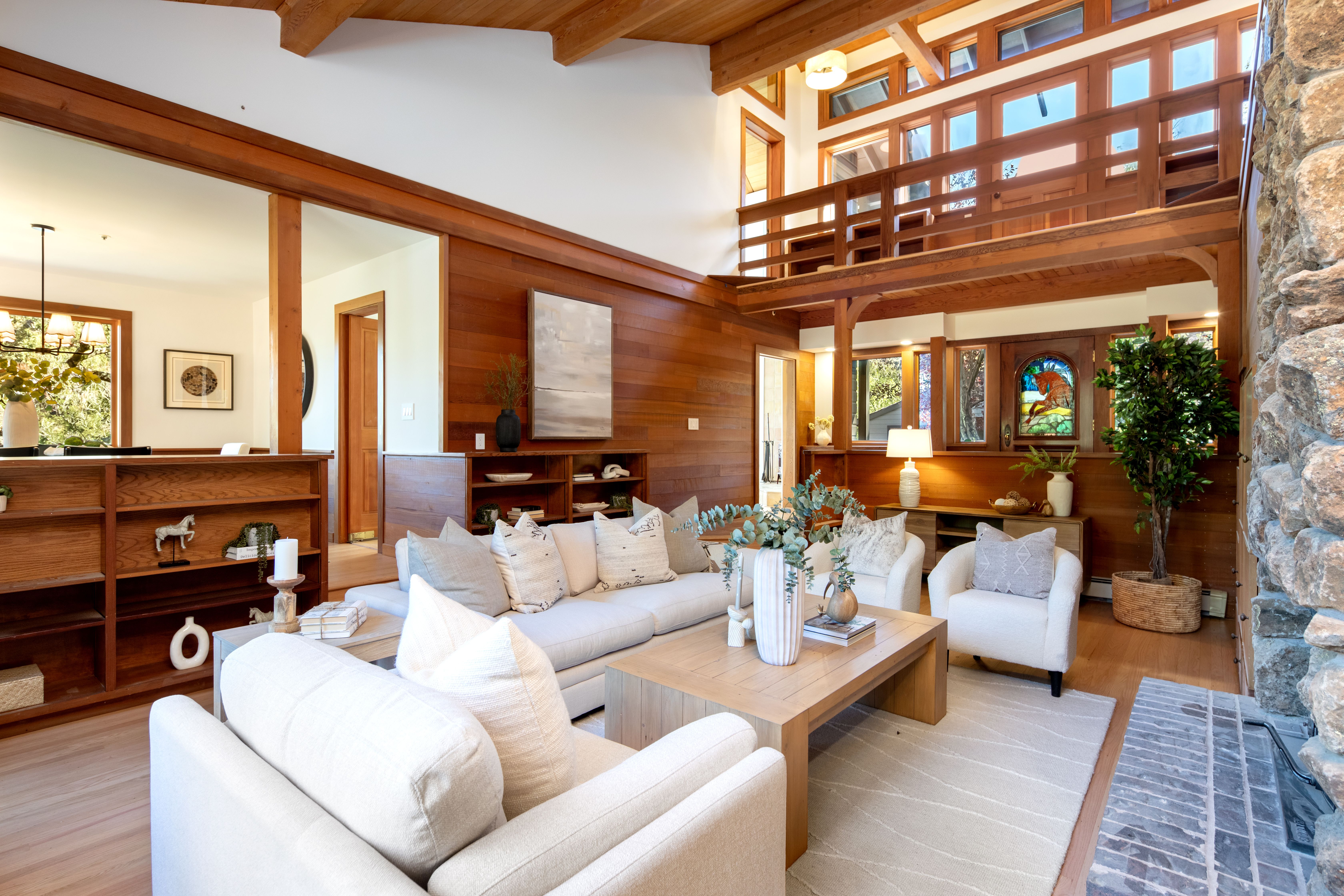  Private Retreat with Acreage - 物件實景