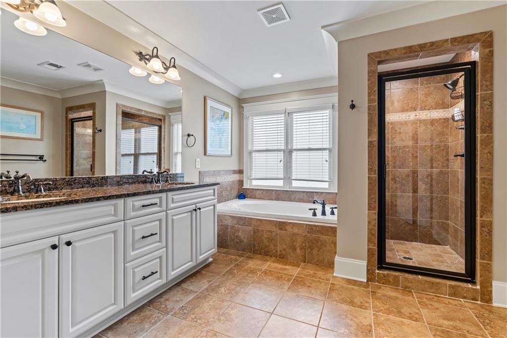 Marietta, Georgia, 30060, United States, 5 Bedrooms Bedrooms, ,4 BathroomsBathrooms,Residential,For Sale,1973923