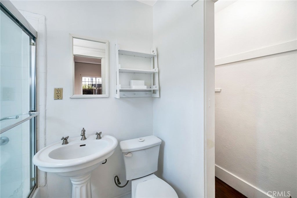 Los Angeles, California, 90031, United States, 3 Bedrooms Bedrooms, ,2 BathroomsBathrooms,Residential,For Sale,1862945