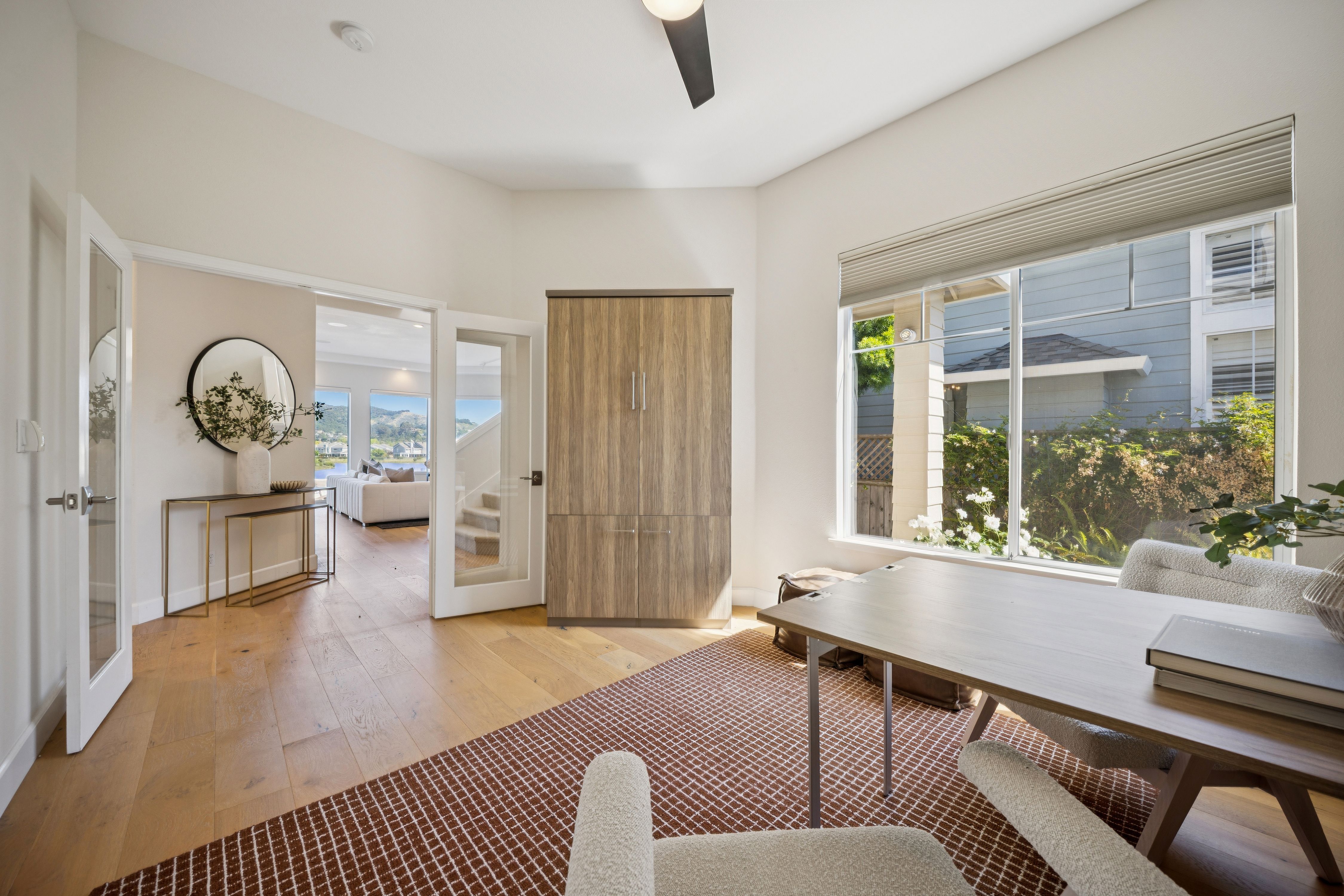  Sunny Waterfront Baypoint Lagoon Home - 物件實景