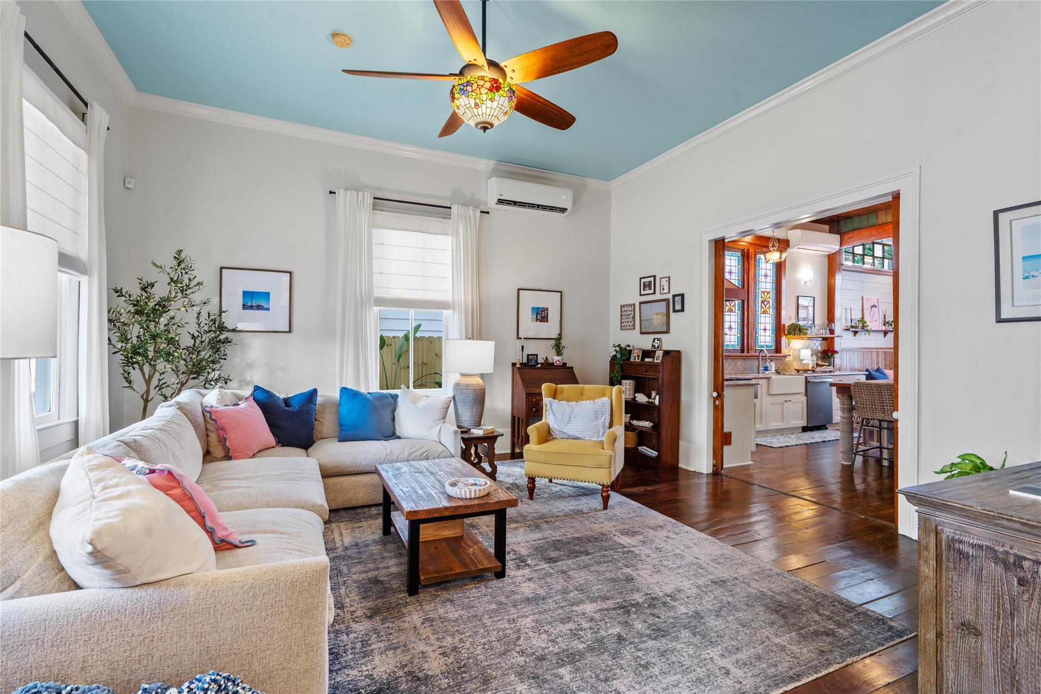 Galveston, Texas, 77550, United States, 4 Bedrooms Bedrooms, ,4 BathroomsBathrooms,Residential,For Sale,1934490