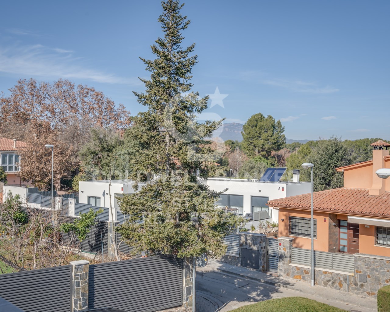 Calle Anne Frank D' Barcelona, Sabadell, La Conc?, Sabadell, Catalonia, 08206, ES, 6 Bedrooms Bedrooms, ,4 BathroomsBathrooms,Residential,For Sale,Calle Anne Frank D' Barcelona, Sabadell, La Conc?,1622954