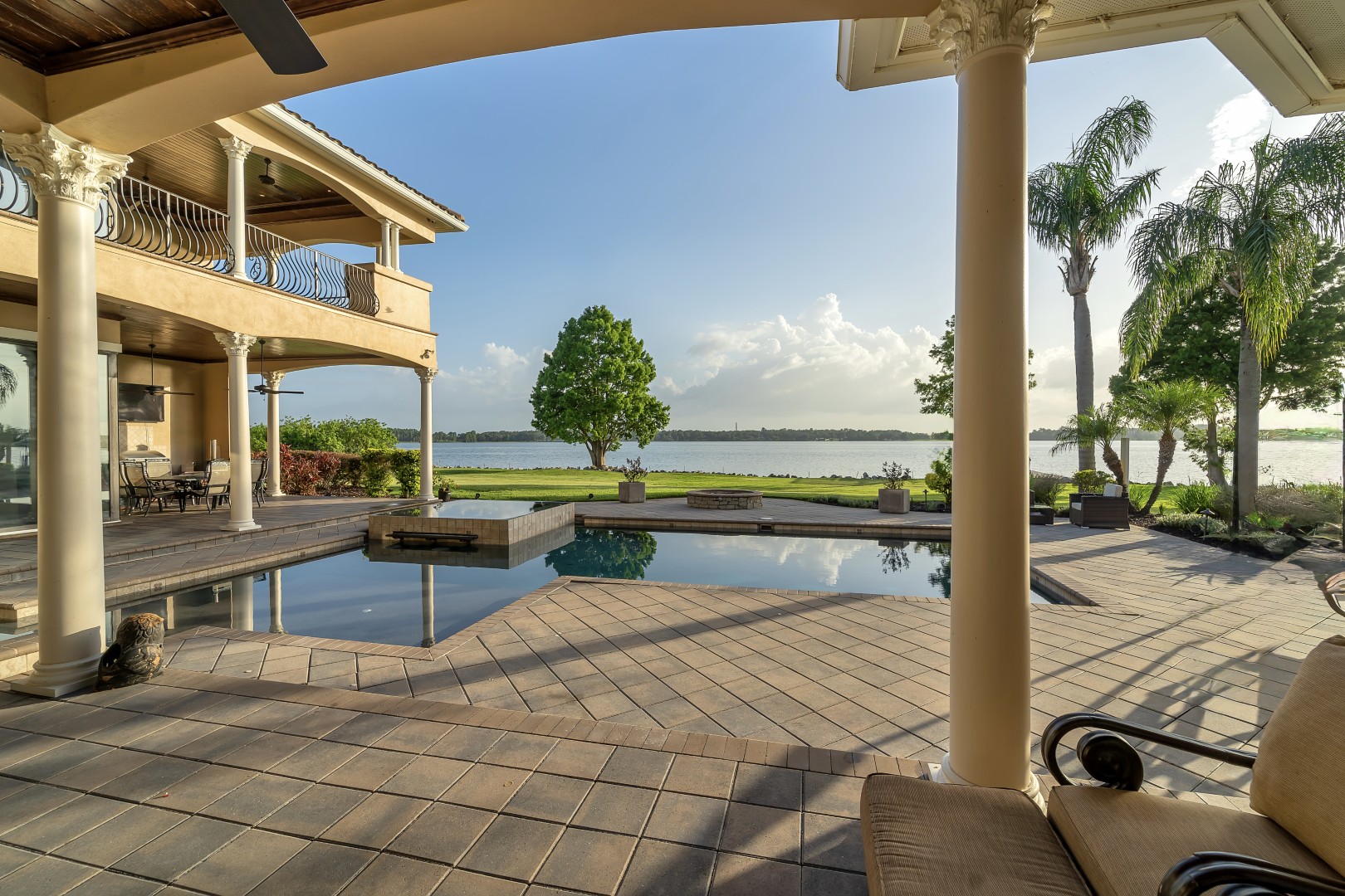 Thonotosassa, Florida, 33592, United States, 5 Bedrooms Bedrooms, ,6 BathroomsBathrooms,Residential,For Sale,1979751