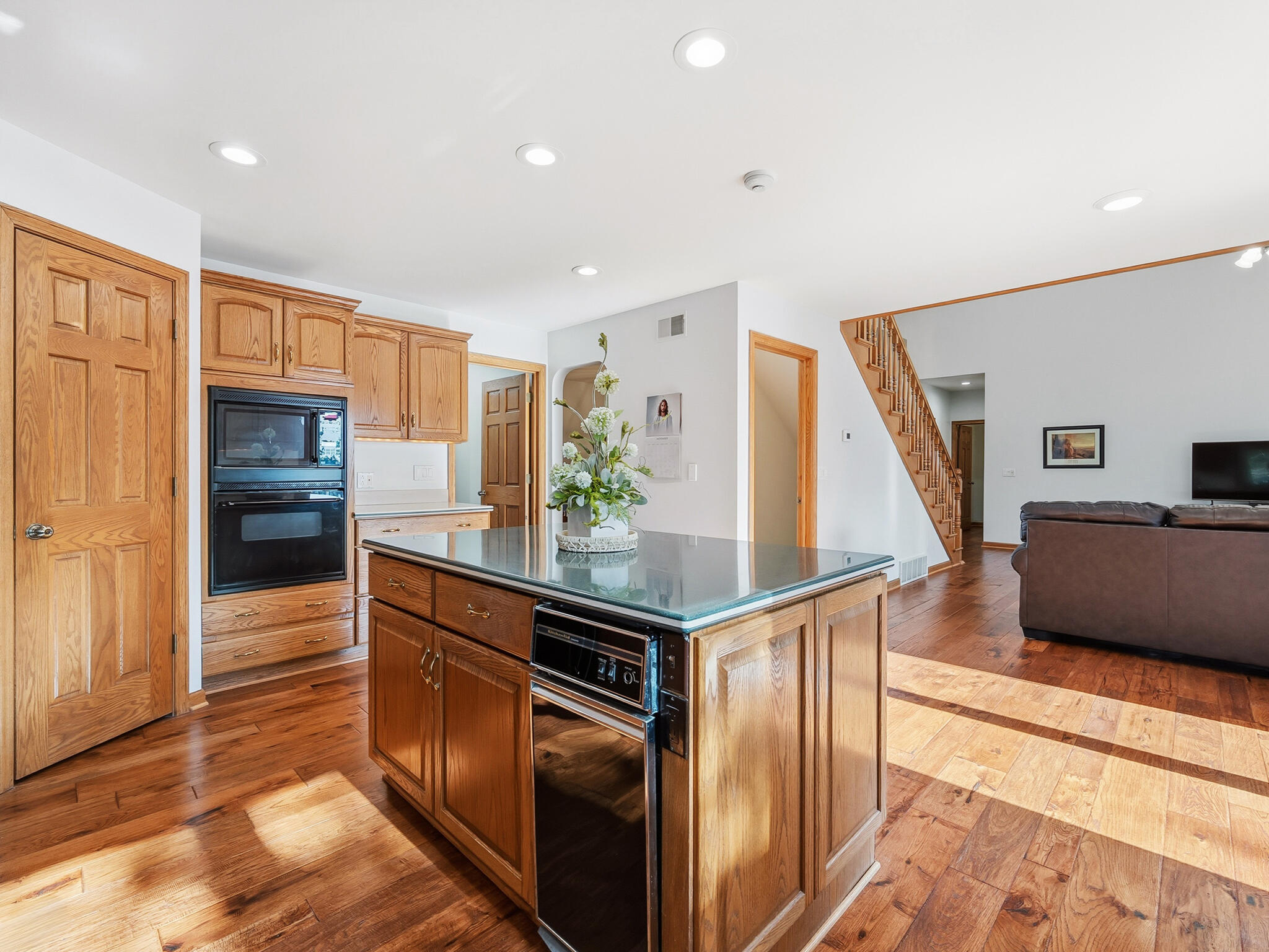 Alpena, Michigan, 49707, United States, 4 Bedrooms Bedrooms, ,4 BathroomsBathrooms,Residential,For Sale,2005523