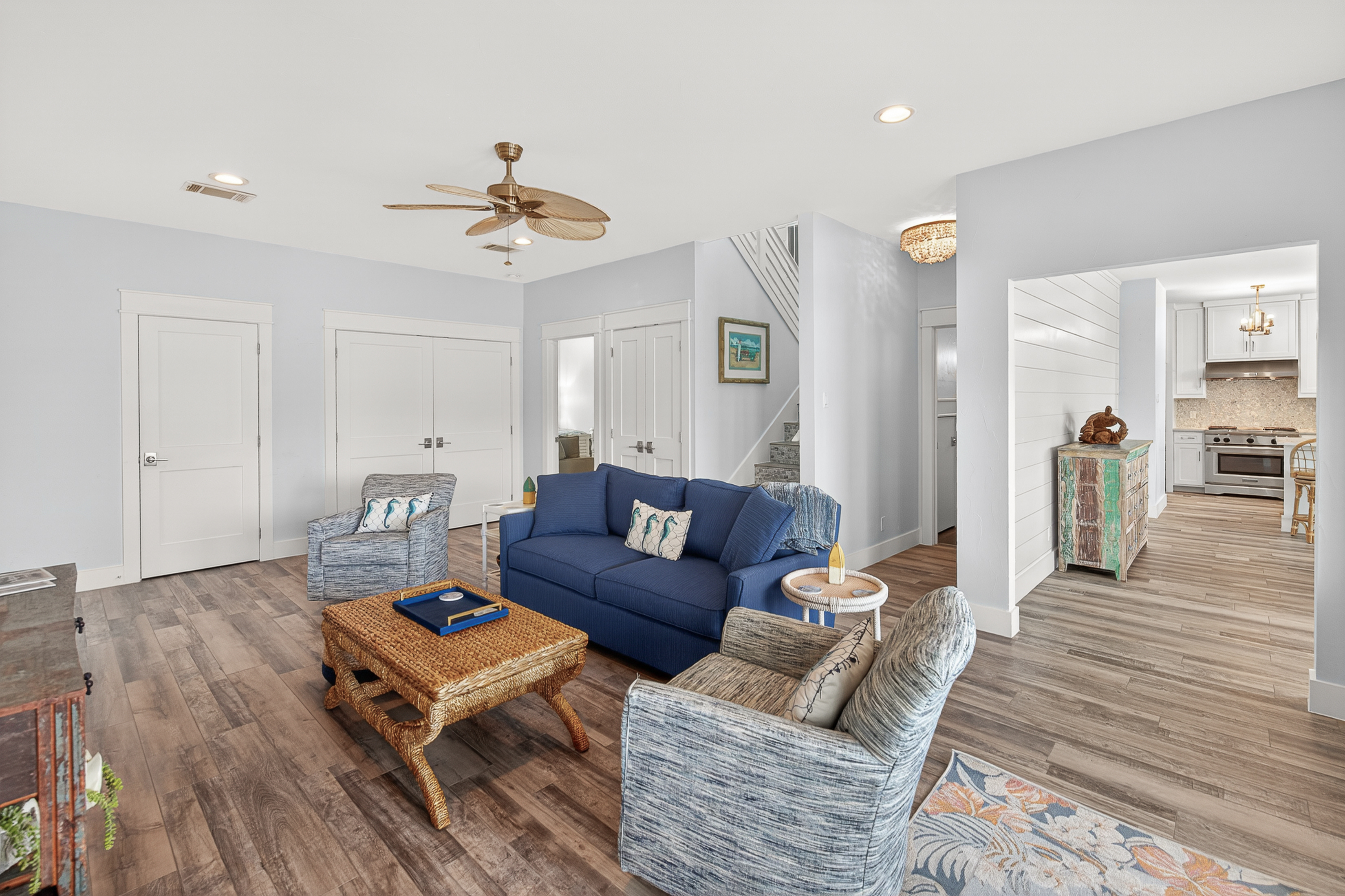  Canal-Front Estate in Island Moorings - 物件實景