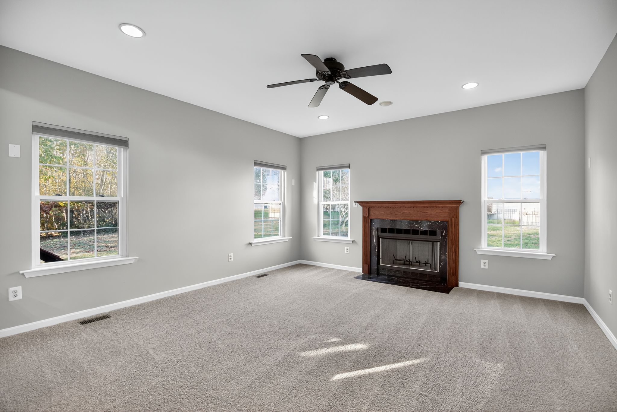 Lexington Park, Maryland, 20653, United States, 5 Bedrooms Bedrooms, ,4 BathroomsBathrooms,Residential,For Sale,1991726