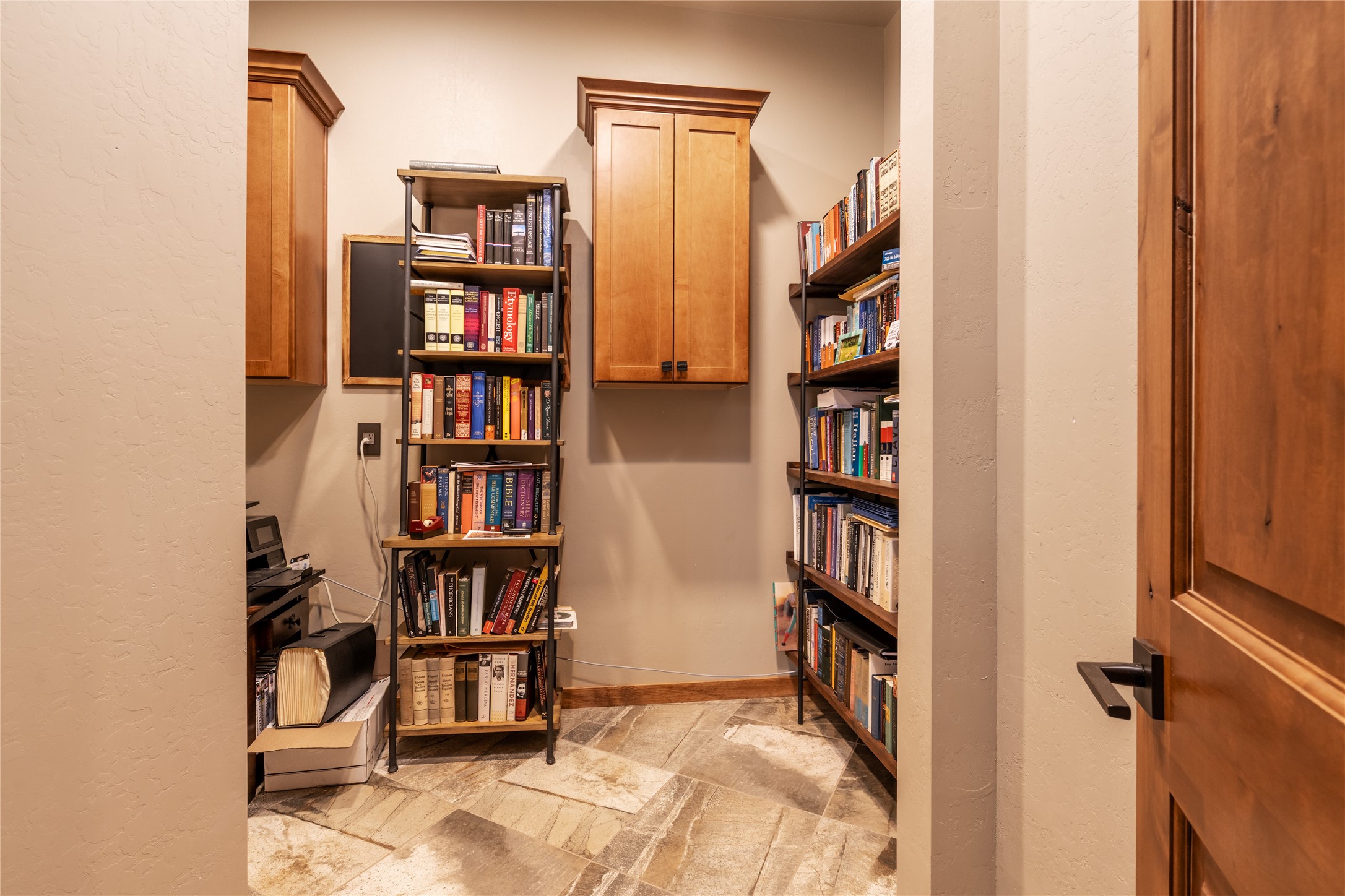  4 W. Golden Eagle - 物件實景