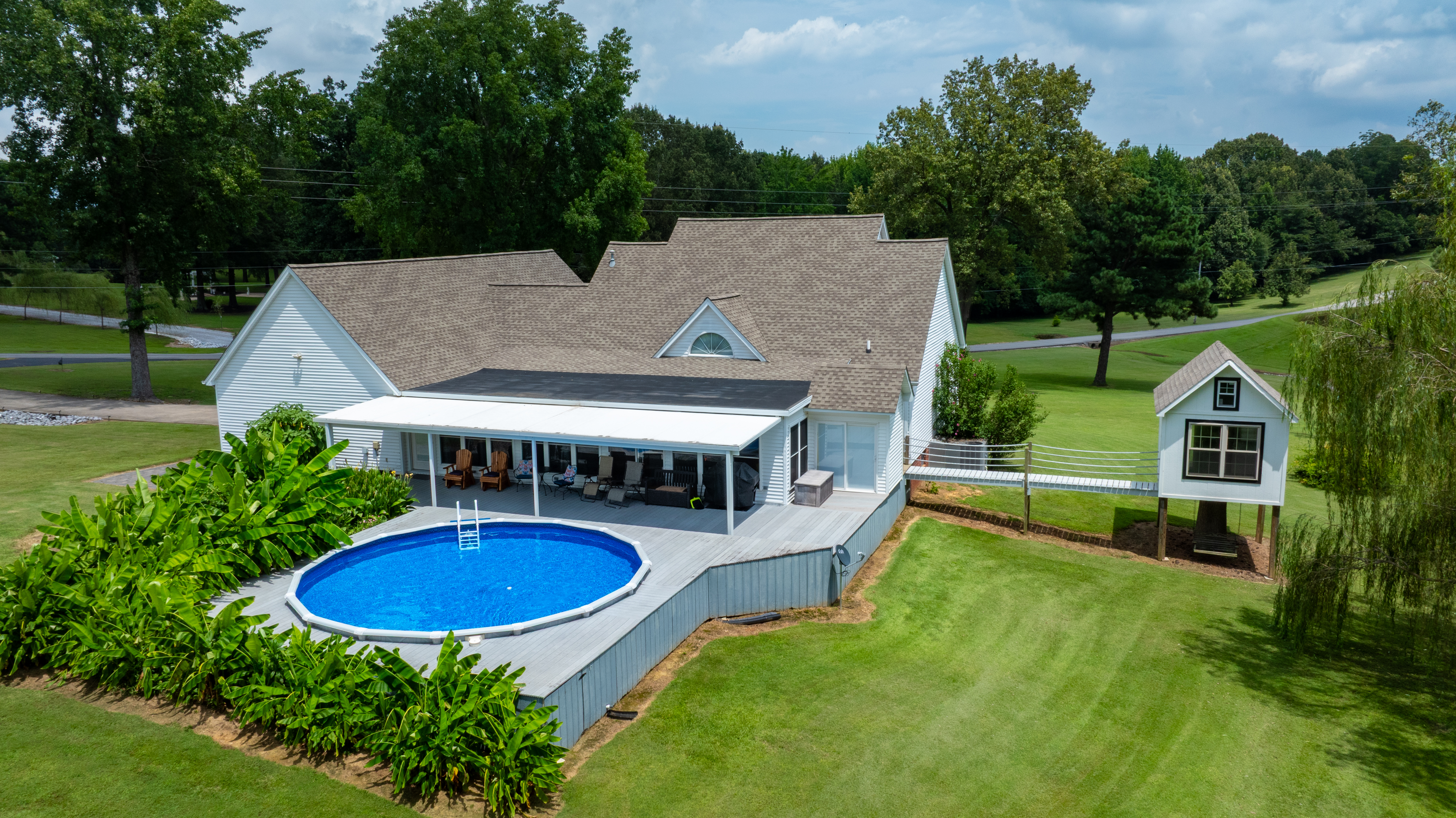 Paducah, Kentucky, 42003, United States, 4 Bedrooms Bedrooms, ,2 BathroomsBathrooms,Residential,For Sale,1974262