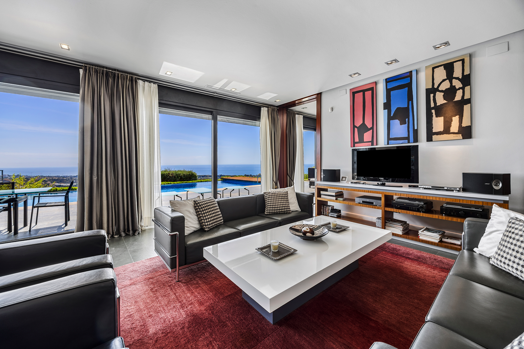  A modernist villa with captivating panoramic views - 物件實景