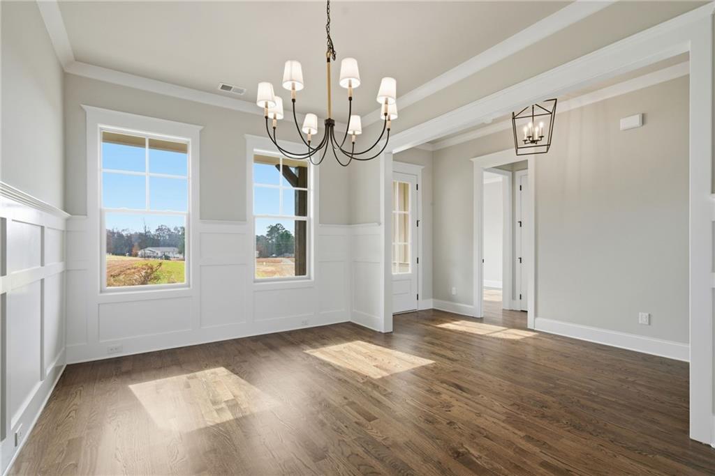 Gainesville, Georgia, 30506, United States, 4 Bedrooms Bedrooms, ,5 BathroomsBathrooms,Residential,For Sale,2008564