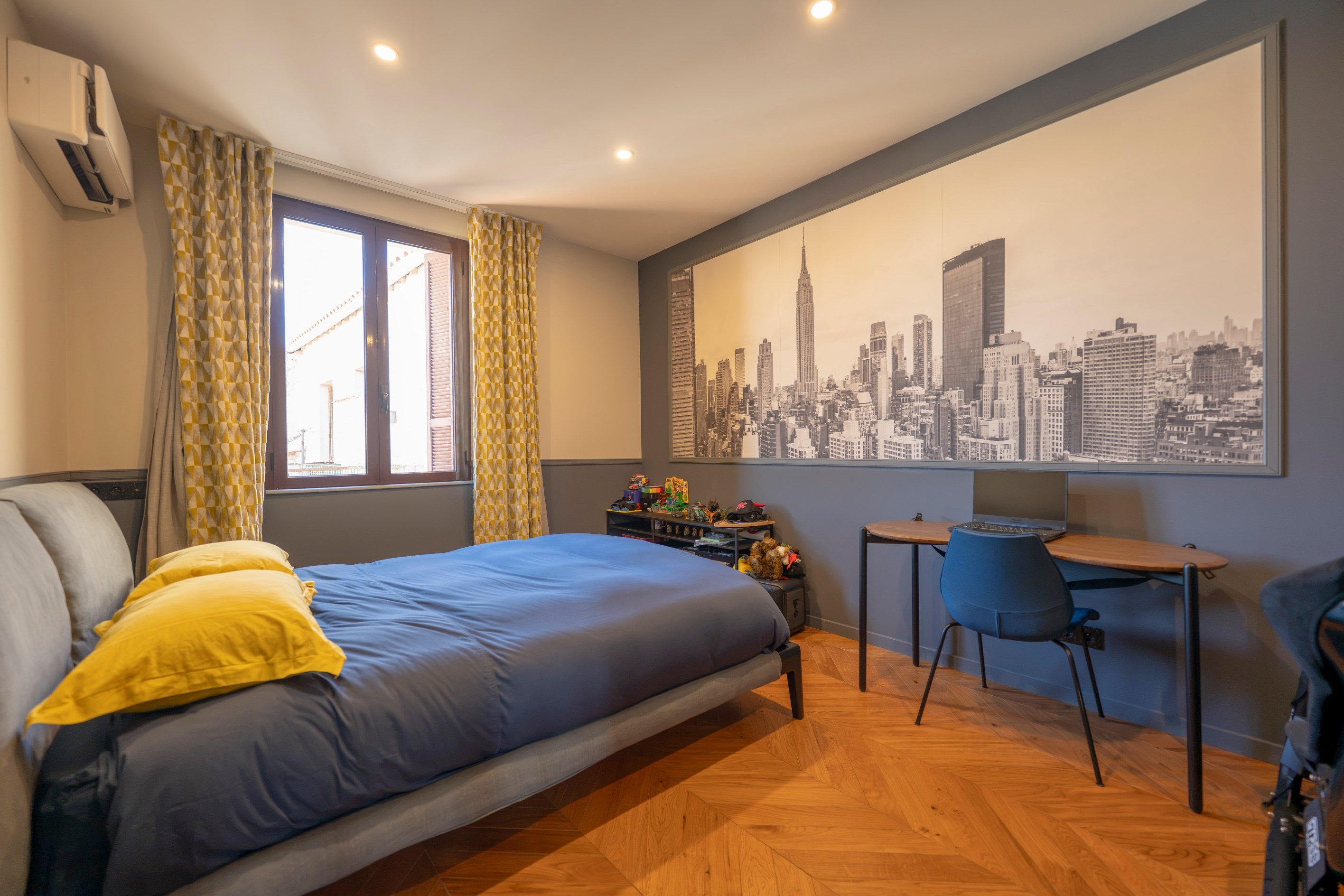  For sale : Renovated 130 sqm Art Deco Apartment on the Top Floor – Porto-Vecchio - 物件實景