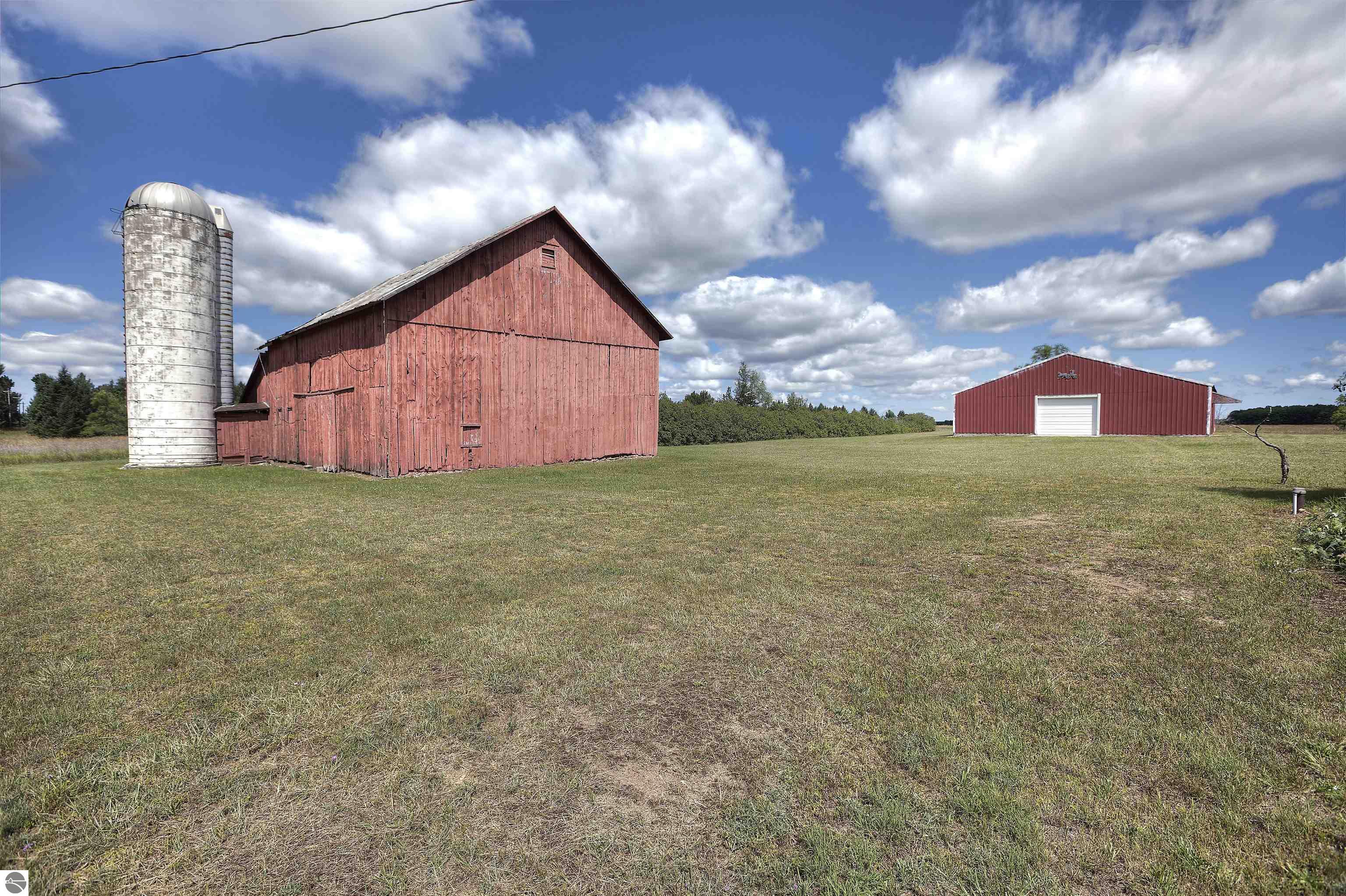 Interlochen, Michigan, 49643, United States, 5 Bedrooms Bedrooms, ,2 BathroomsBathrooms,Residential,For Sale,1896327