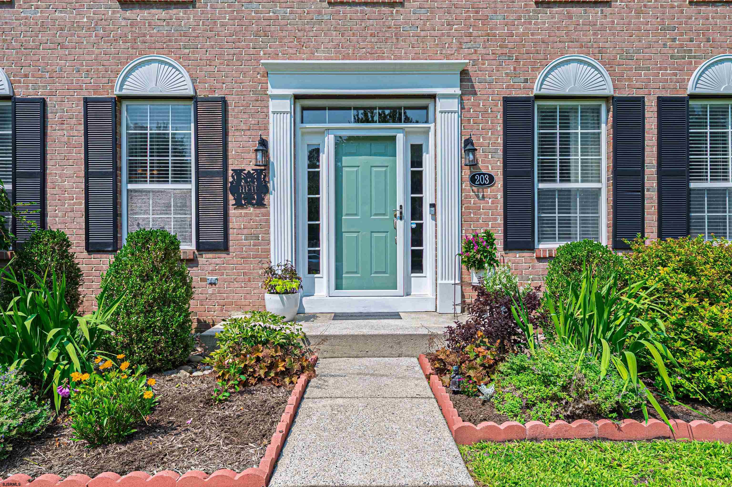 Egg Harbor Township, New Jersey, 08234, United States, 4 Bedrooms Bedrooms, ,3 BathroomsBathrooms,Residential,For Sale,1942691
