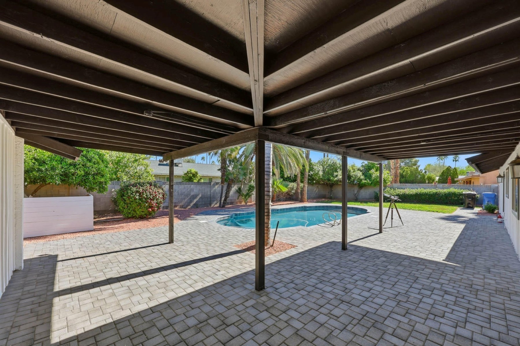  5610 E Charter Oak Road¦Scottsdale, AZ - 物件實景