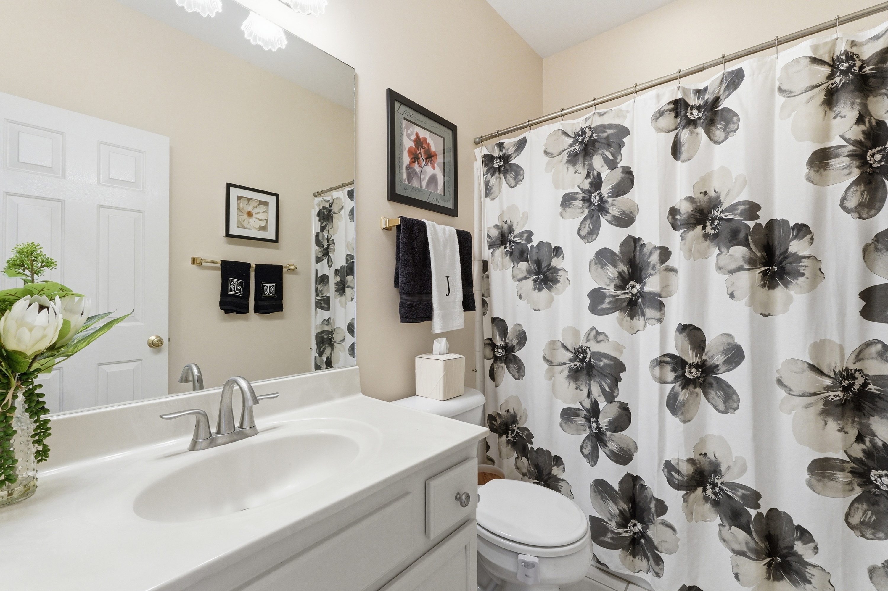  3823 Spring Arbor Drive, Louisville, KY 40245 - 物件實景