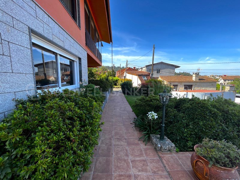 Pontevedra, Vigo, Comesa?a - Matam?, Matam? Pontev, Vigo, Galicia, ES, 4 Bedrooms Bedrooms, ,3 BathroomsBathrooms,Residential,For Sale,Pontevedra, Vigo, Comesa?a - Matam?, Matam? Pontev,1599052