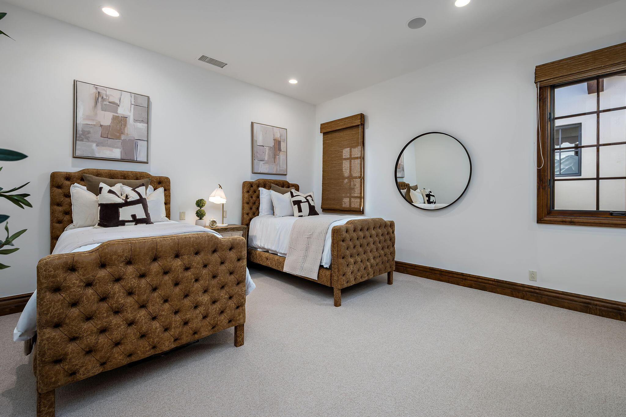 Palm Desert, California, 92260, United States, 7 Bedrooms Bedrooms, ,9 BathroomsBathrooms,Residential,For Sale,1996836