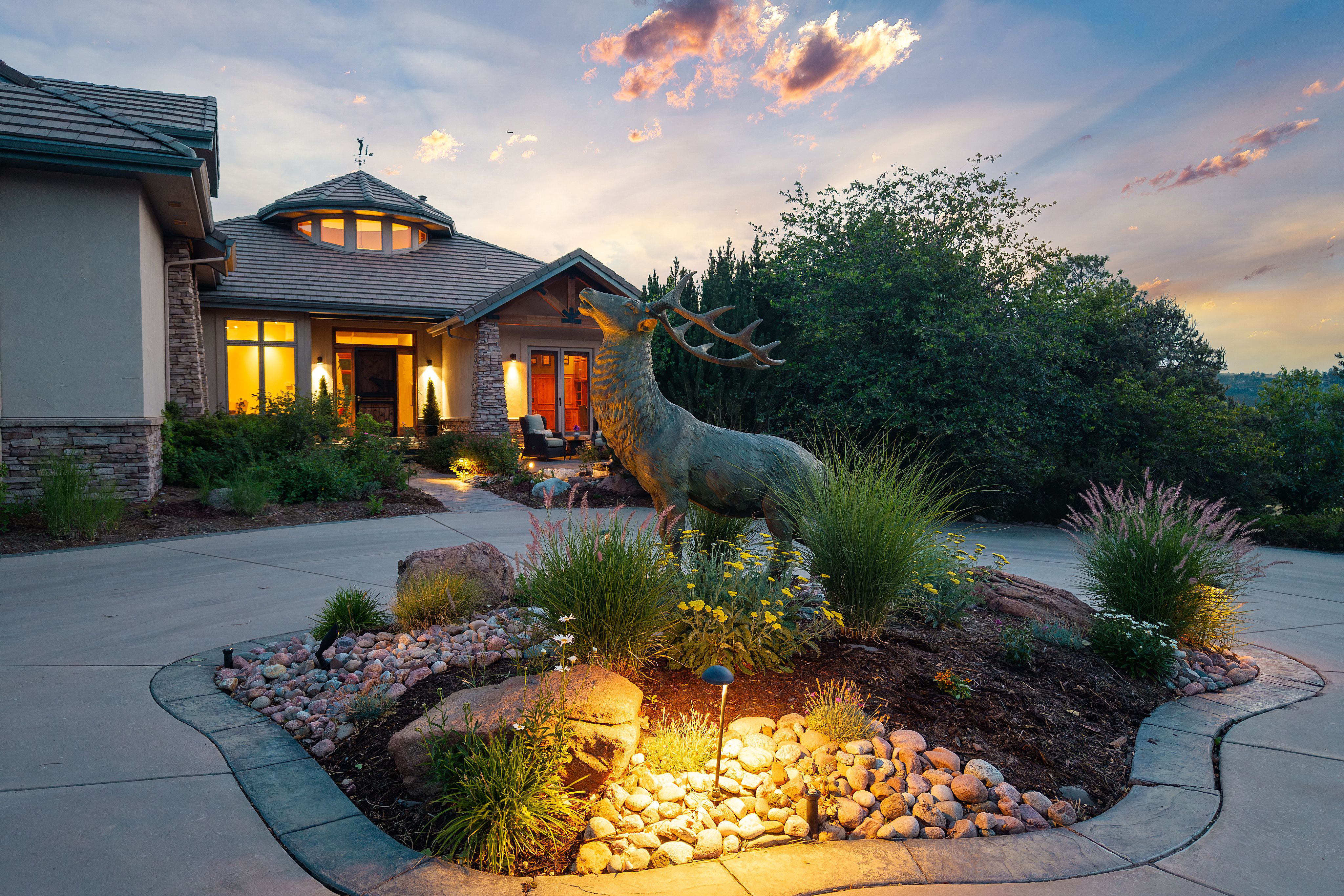  Tucked away on a quiet cul-de-sac in coveted Castle Pines Village - 物件實景