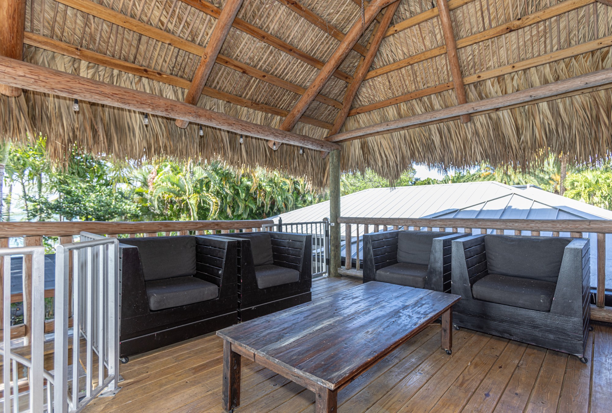  2440 N Shore Ter, Miami Beach, FL, 33141 - 物件實景