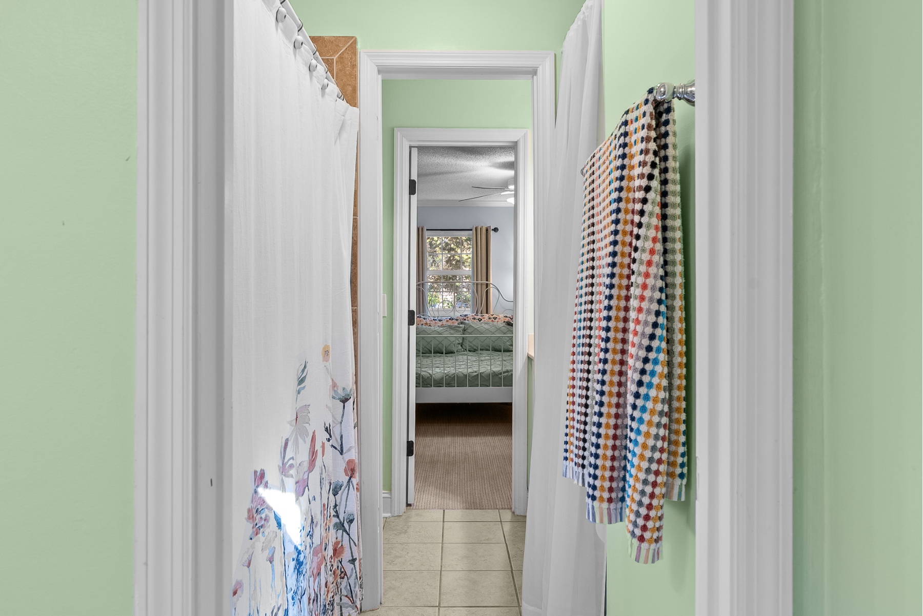 1351 Cassidy Court Unit B, Mount Pleasant - 物件實景