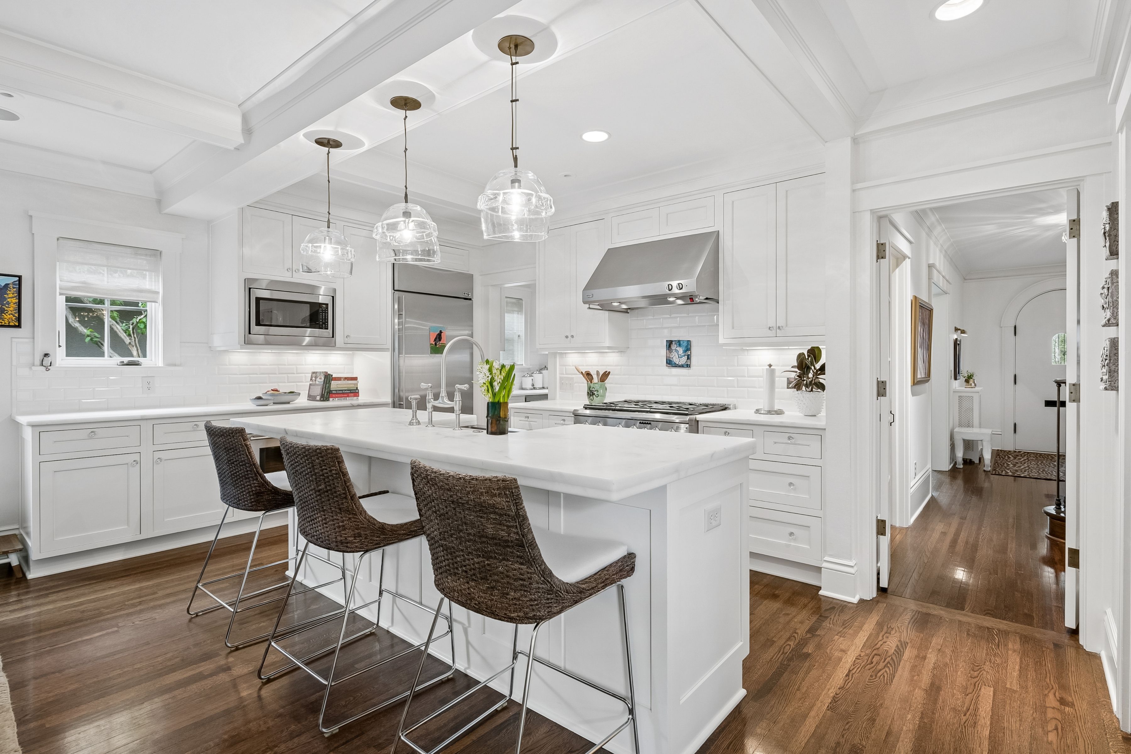  Architectural Elegance in Prestigious Kenwood - 物件實景