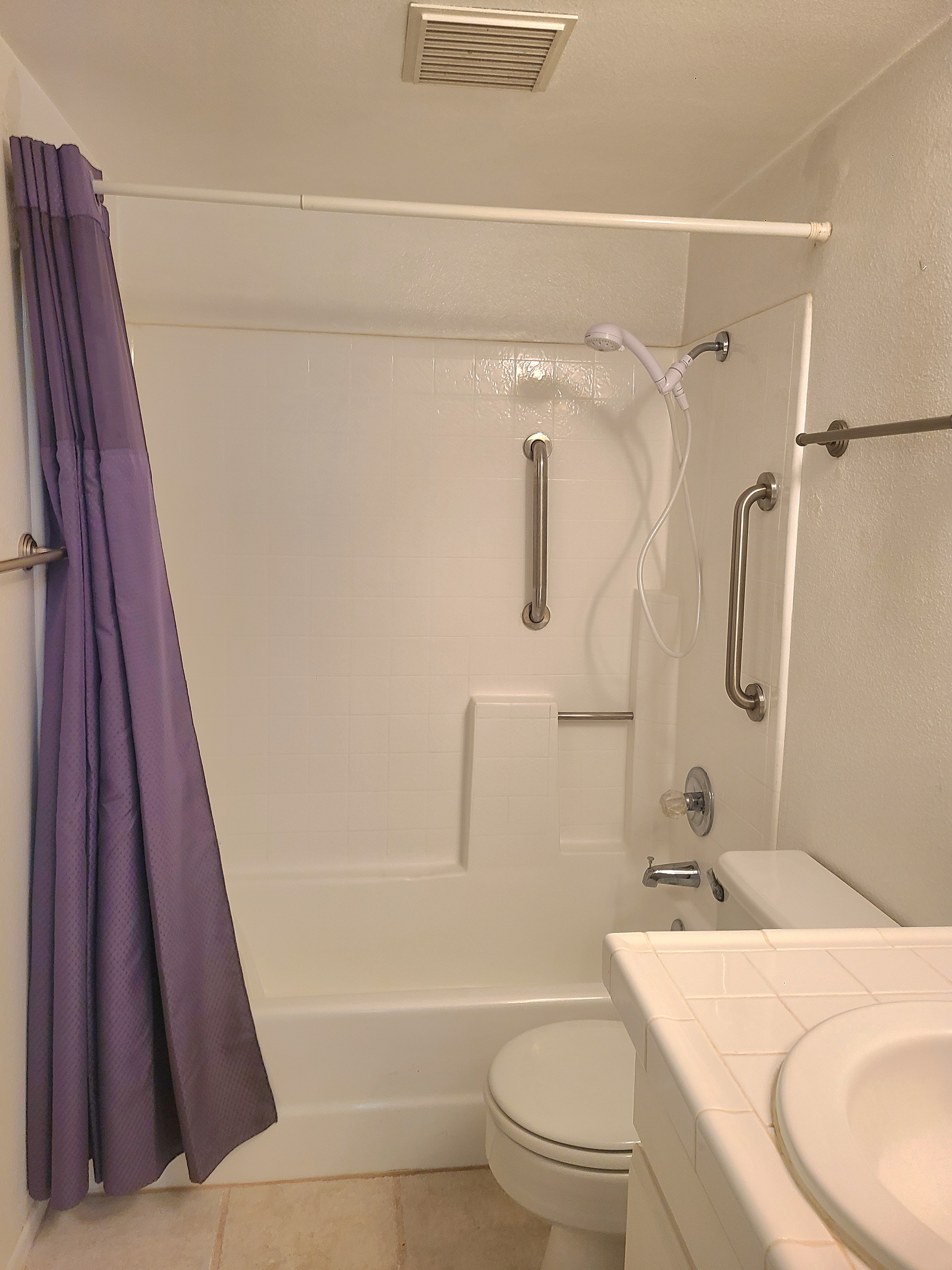 Goleta, California, 93117, United States, 1 Bedroom Bedrooms, ,1 BathroomBathrooms,Residential,For Sale,1868598