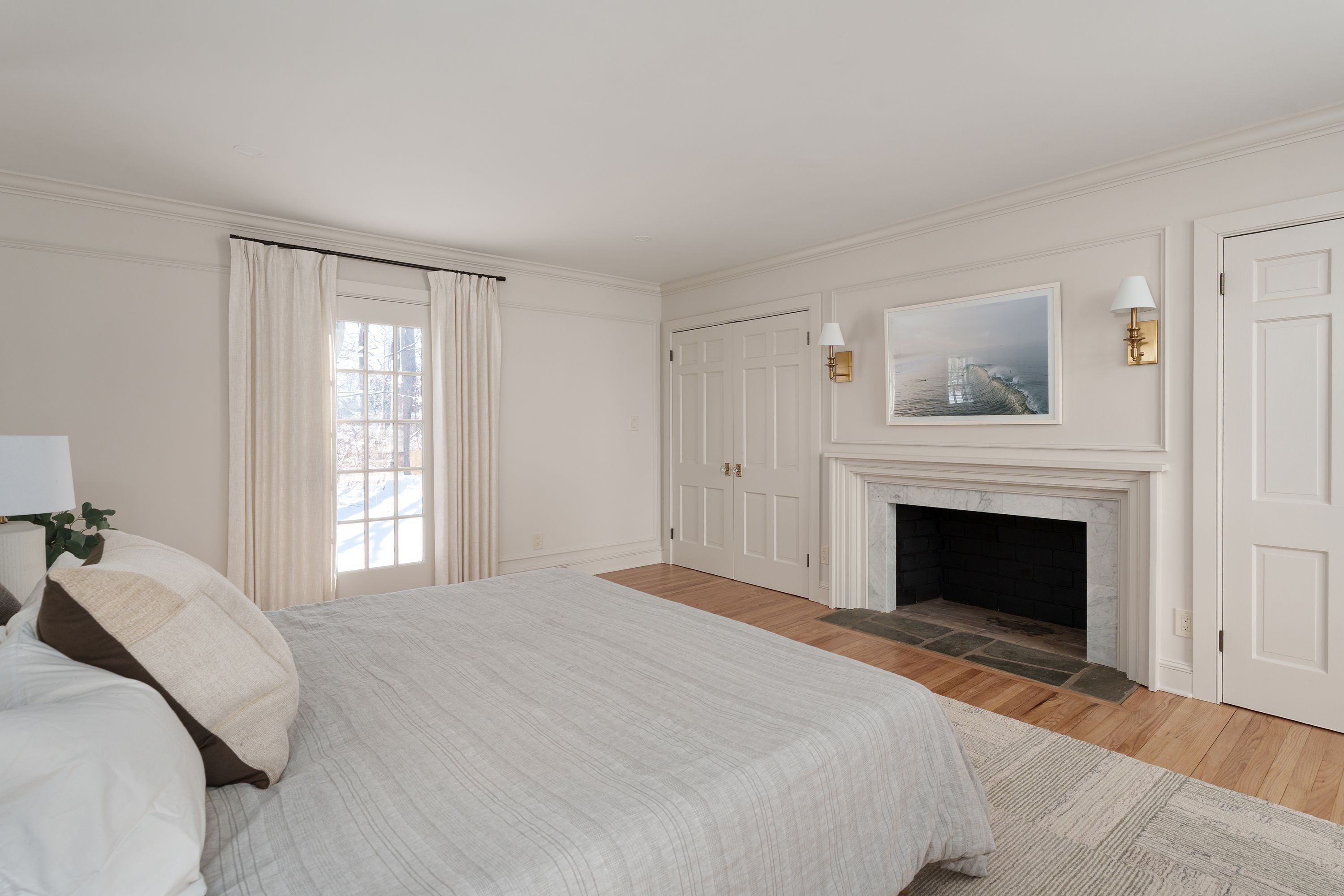  An Uncompromising Renovation Infused with Chic Designer Style - 物件實景